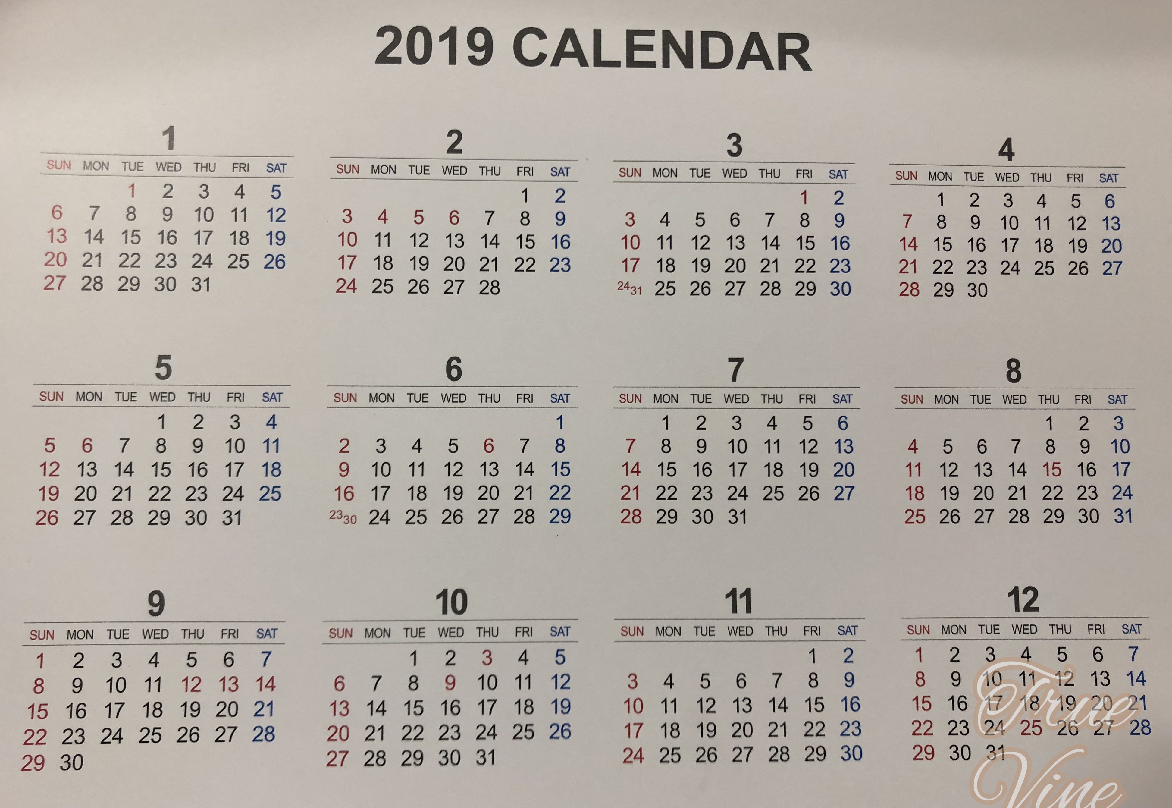 韓国 iloom 2019年カレンダー コン・ユ 美術品・アンティーク