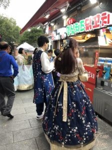 韓服　チマチョゴリ　カップル