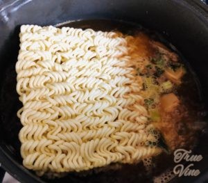 韓国ラーメン作り方４