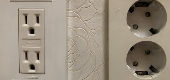 韓国のコンセントの形