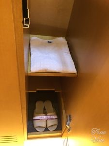 ロッカーの内部